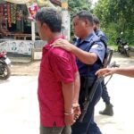 চাঁদাবাজির অভিযোগ সাবেক যুবদল নেতাকে পুলিশে দিলেন বিএনপির নেতাকর্মীরা