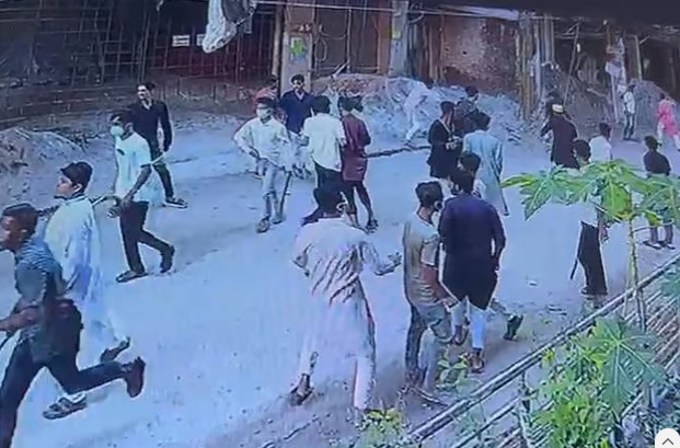 ‘৫ কোটি টাকা চাঁদা না পেয়ে’ পল্লবীতে ব্যবসাপ্রতিষ্ঠানে হামলা-গুলি, আহত এক